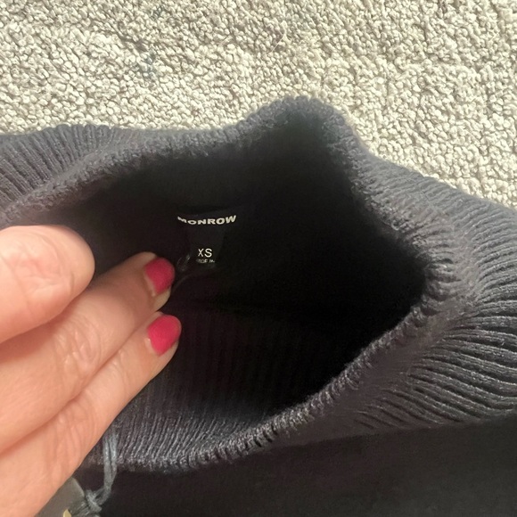 MONROW Midi Knit Dress in Black with Tan Stripe Size XS - Picture 12 of 12